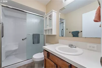 10440 SW Greenleaf Ter, Tigard, OR 97224 - Photo 21