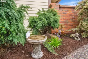 10440 SW Greenleaf Terrace, Tigard, OR 97224 - Photo 3