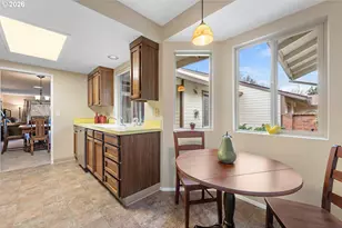 10440 SW Greenleaf Terrace, Tigard, OR 97224 - Photo 11