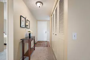 10440 SW Greenleaf Terrace, Tigard, OR 97224 - Photo 5