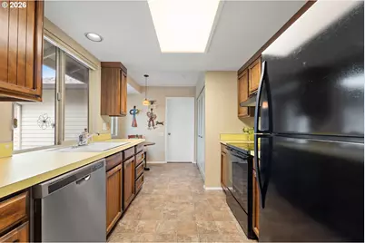 10440 SW Greenleaf Ter, Tigard, OR 97224 - Photo 13