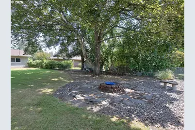 1728 NE 19th St, McMinnville, OR 97128 - Photo 41