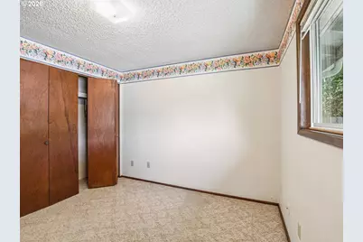 1728 NE 19th St, McMinnville, OR 97128 - Photo 29