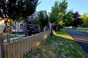 1739 Madison St, Baker City, OR 97814 - Photo 5