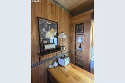1739 Madison St, Baker City, OR 97814 - Photo 31