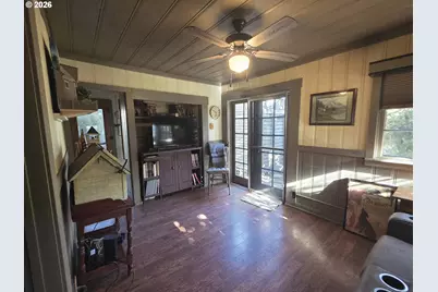 1739 Madison St, Baker City, OR 97814 - Photo 23