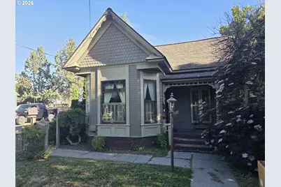 1739 Madison St, Baker City, OR 97814 - Photo 43