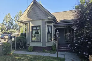 1739 Madison St, Baker City, OR 97814 - Photo 43