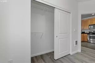 1180 SW 170th Ave, Beaverton, OR 97003 - Photo 19