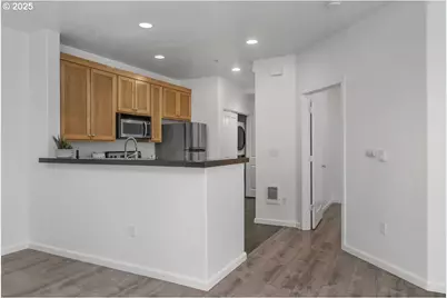 1180 SW 170th Ave #100, Beaverton, OR 97003 - Photo 11