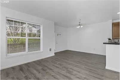 1180 SW 170th Ave #100, Beaverton, OR 97003 - Photo 9