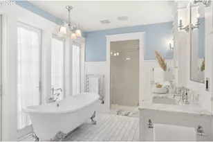 2023 SW Montgomery Dr, Portland, OR 97201 - Photo 19