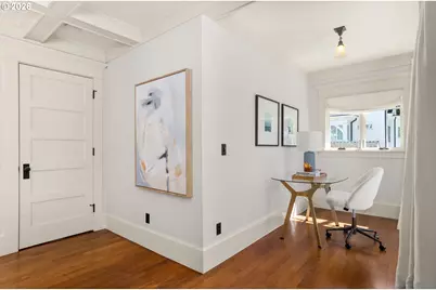 2023 SW Montgomery Dr, Portland, OR 97201 - Photo 15