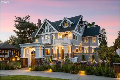 2023 SW Montgomery Dr, Portland, OR 97201 - Photo 1