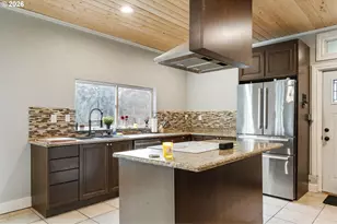 32717 NE 94th St, Camas, WA 98607 - Photo 5