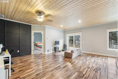 32717 NE 94th St, Camas, WA 98607 - Photo 11