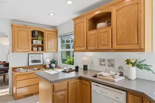 4951 SE Salmon St, Portland, OR 97215 - Photo 13