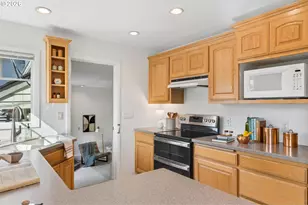 4951 SE Salmon St, Portland, OR 97215 - Photo 17