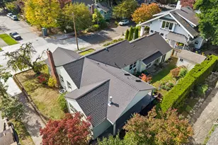 4951 SE Salmon St, Portland, OR 97215 - Photo 5