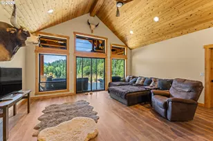340 Speaker Rd, Wolf Creek, OR 97497 - Photo 41