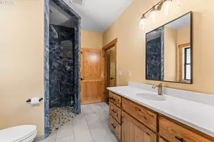 340 Speaker Rd, Wolf Creek, OR 97497 - Photo 37