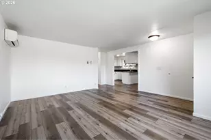 422 S 49th Pl, Springfield, OR 97478 - Photo 5