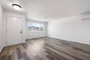 422 S 49th Pl, Springfield, OR 97478 - Photo 3