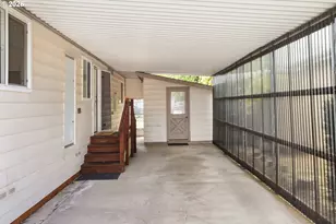 1199 N Terry St, Eugene, OR 97402 - Photo 5