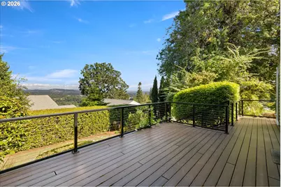 221 SW Texas St, Portland, OR 97219 - Photo 13