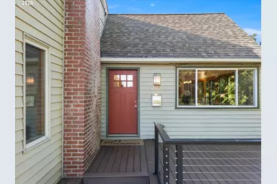 221 SW Texas St, Portland, OR 97219 - Photo 3