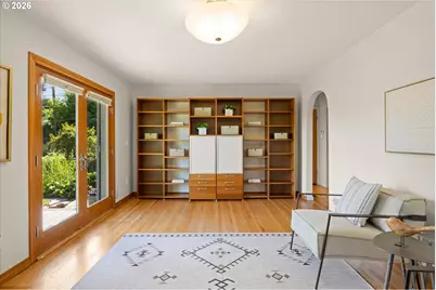 221 SW Texas St, Portland, OR 97219 - Photo 23