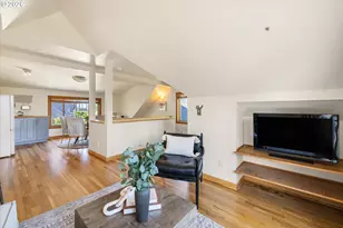 221 SW Texas St., Portland, OR 97219 - Photo 29