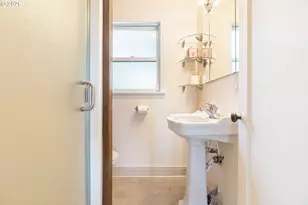 11614 SE 33rd Ave, Milwaukie, OR 97222 - Photo 33