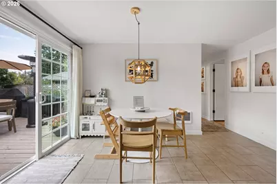 2240 Valhalla St, Eugene, OR 97401 - Photo 9
