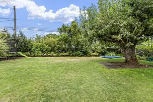 2240 Valhalla St, Eugene, OR 97401 - Photo 33