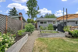 2240 Valhalla St, Eugene, OR 97401 - Photo 37