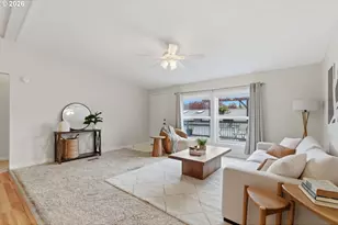 10400 SE Cook Ct, Milwaukie, OR 97222 - Photo 13