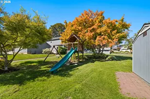 1819 4th Ave, West Linn, OR 97068 - Photo 31
