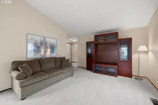 2239 NE 153rd Ave, Portland, OR 97230 - Photo 5