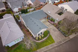 2239 NE 153rd Ave, Portland, OR 97230 - Photo 25