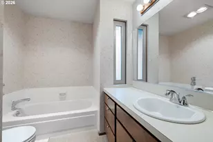 2239 NE 153rd Ave, Portland, OR 97230 - Photo 19