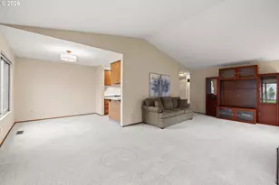 2239 NE 153rd Ave, Portland, OR 97230 - Photo 7