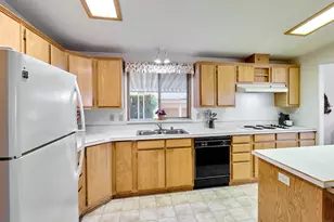 2410 Lancaster Dr SE, Salem, OR 97317 - Photo 13