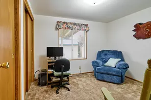 2410 Lancaster Dr SE, Salem, OR 97317 - Photo 21