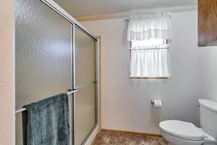 2410 Lancaster Dr SE, Salem, OR 97317 - Photo 19