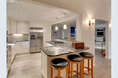 11940 SW Faircrest St, Portland, OR 97225 - Photo 13