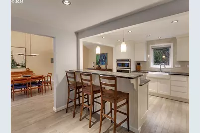 11940 SW Faircrest St, Portland, OR 97225 - Photo 9