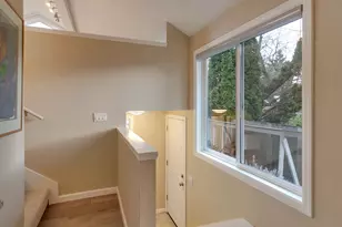 11940 SW Faircrest St, Portland, OR 97225 - Photo 27