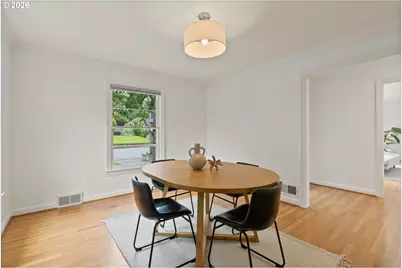 8120 SW Maple Dr, Portland, OR 97225 - Photo 21