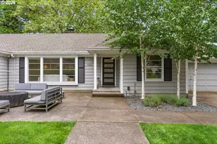 8120 SW Maple Dr, Portland, OR 97225 - Photo 7